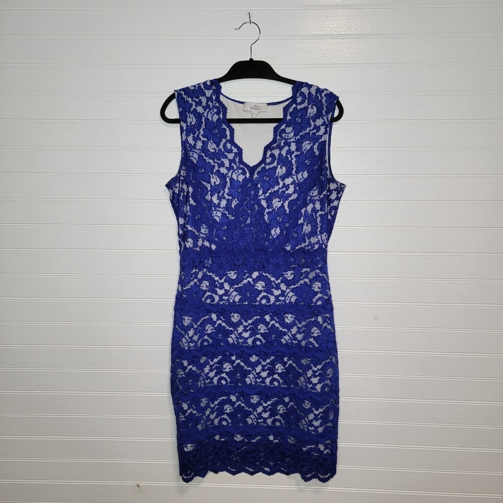 Belle Badgley Mischka Size 14 Lace Nylon Classy Midi Dress Formal Luxury Elegant